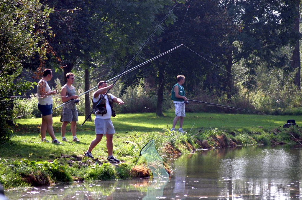 Peche en pisciculture à Monchel dans le Nord (62)