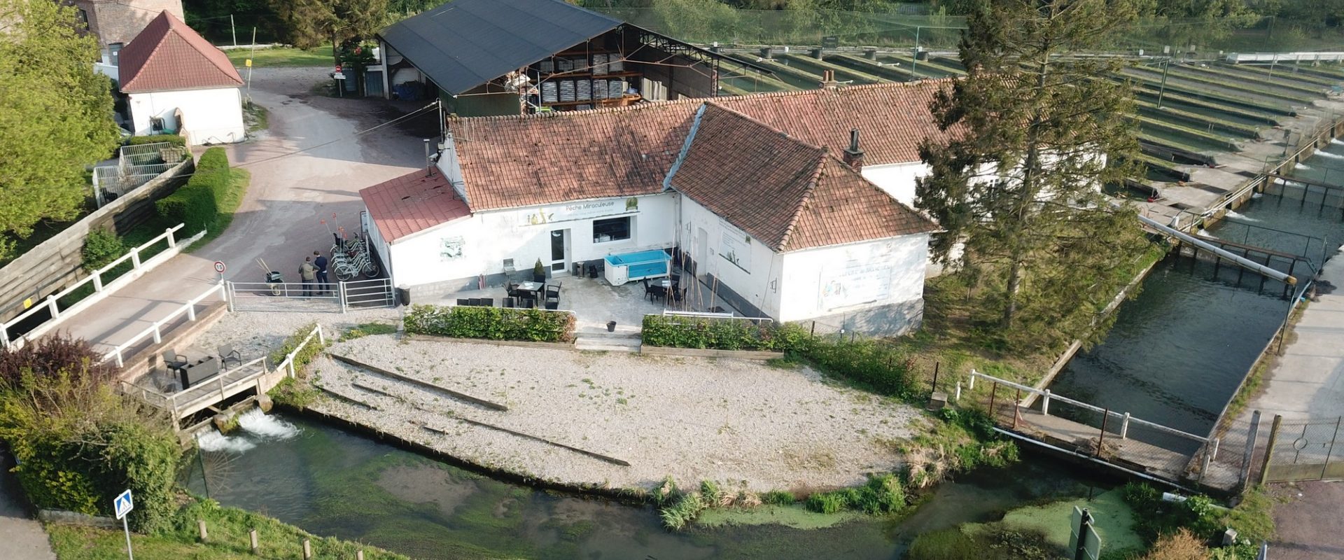 Pisciculture De Monchel : etang de peche nord pour peche a la truite