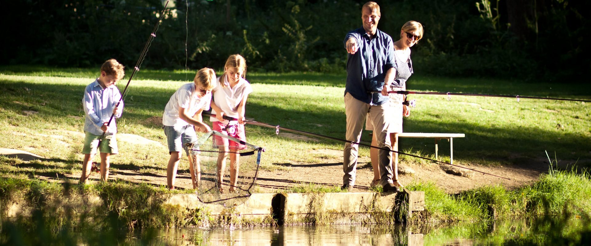 Pisciculture De Monchel :Pêche à la truite en étang réservé en famille
