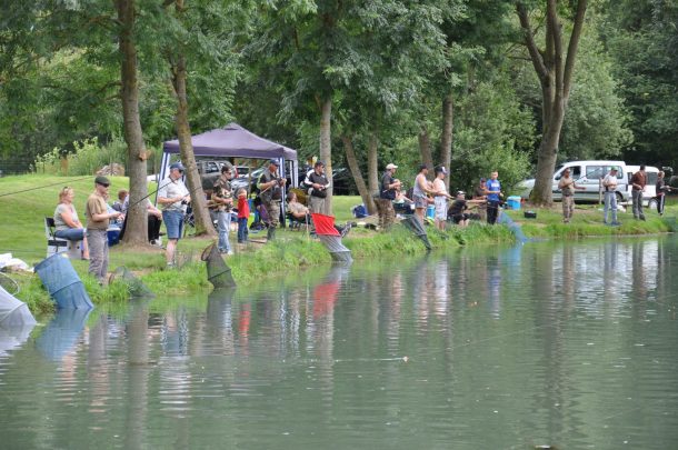 Pisciculture De Monchel : Pêche à la truite en étang