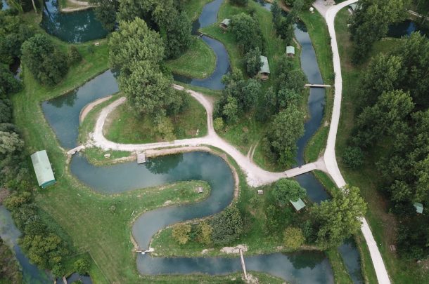 Pisciculture De Monchel : vue sur les étangs de peche dans le nord